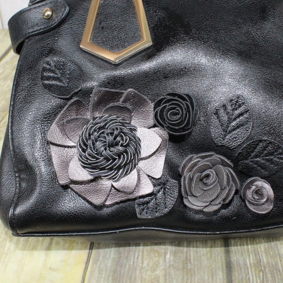 BIG BUDHHA Vegan Leather 3D Floral Tote Handbag - Picture 12 of 13